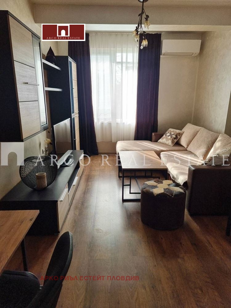 Под наем 2-СТАЕН, град Пловдив, Център • 900 лв. / 460.16 € • 88793928 1