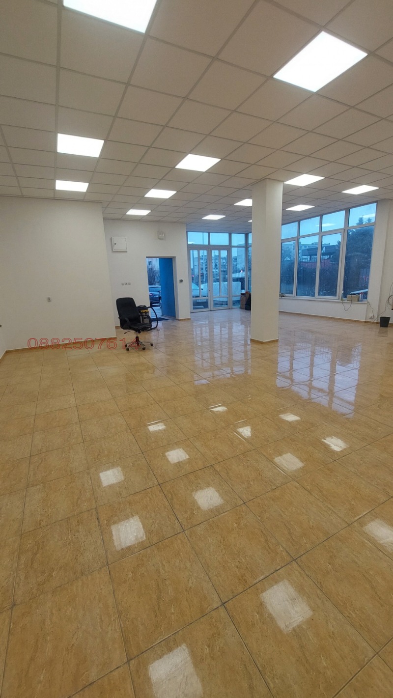 Дава под наем ОФИС, гр. Варна, Възраждане 4