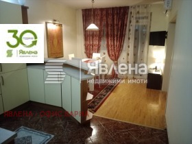 1 chambre Tchaika, Varna 1