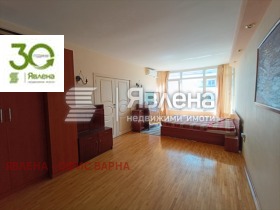 1 sypialnia Czajka, Warna 13