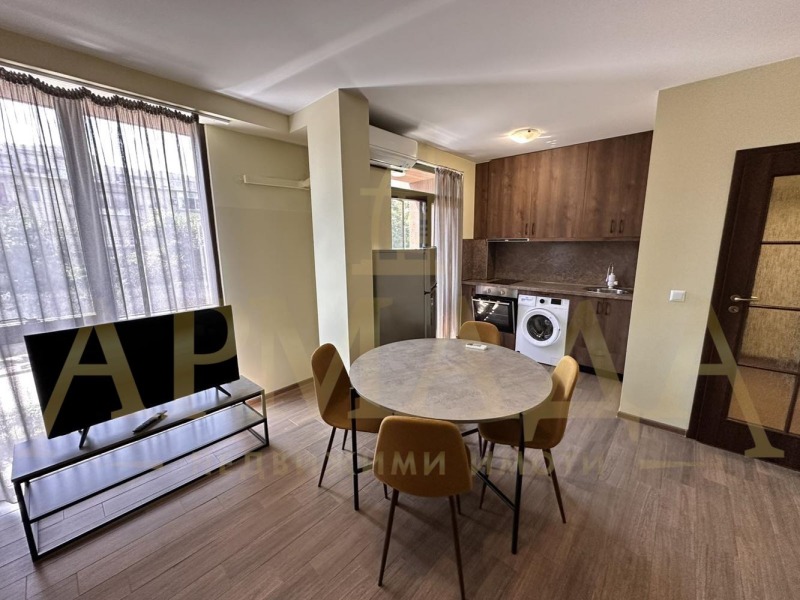 Дава под наем  2-стаен град Пловдив , Кършияка , 50 кв.м | 33593850