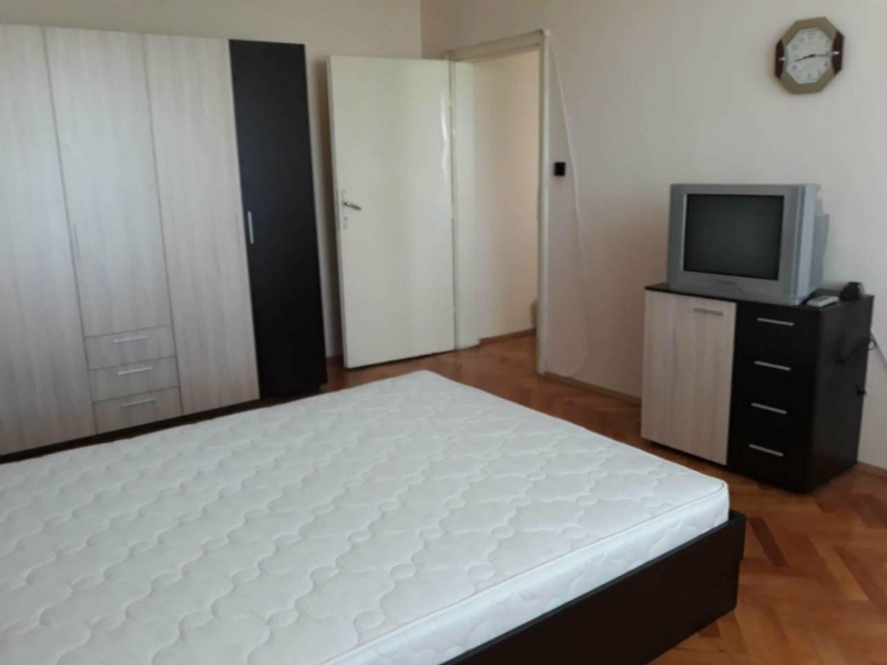 Para alugar  2 quartos Sofia , Bakston , 85 m² | 47976623 - imagem [2]