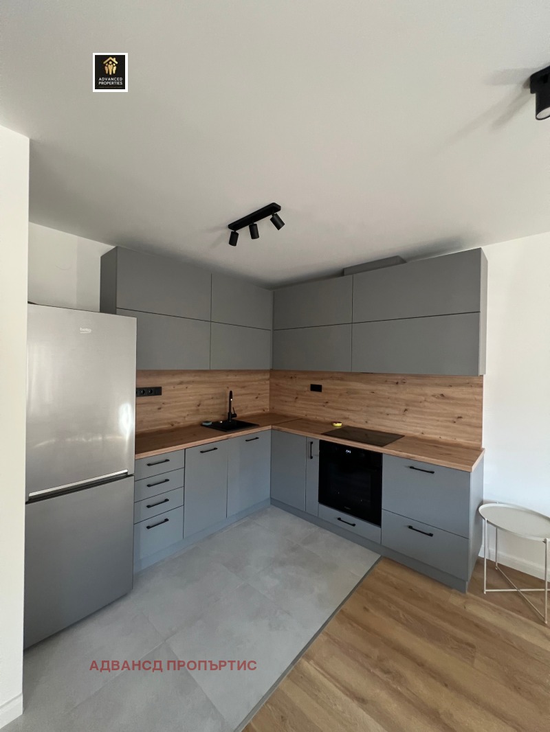 Издаје се  2 спаваће собе Софија , Витоша , 114 м2 | 94066184 - слика [4]