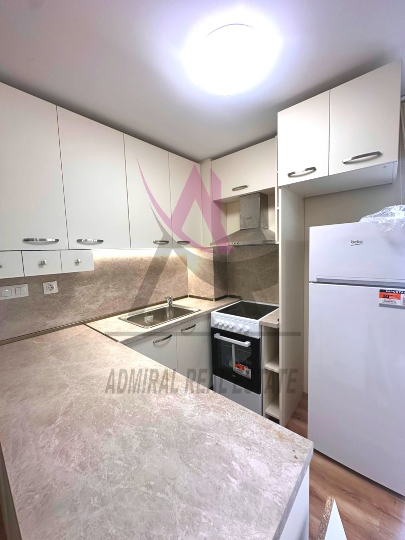 De inchiriat  1 dormitor Varna , Grand Mol , 665 mp | 83394006