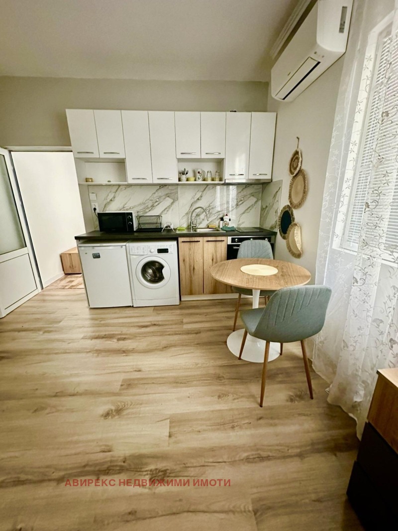 Дава под Наем 2-СТАЕН в град Пловдив, Център - 60 кв.м / 306.78 € » 600 лв., АВИРЕКС НЕДВИЖИМИ ИМОТИ