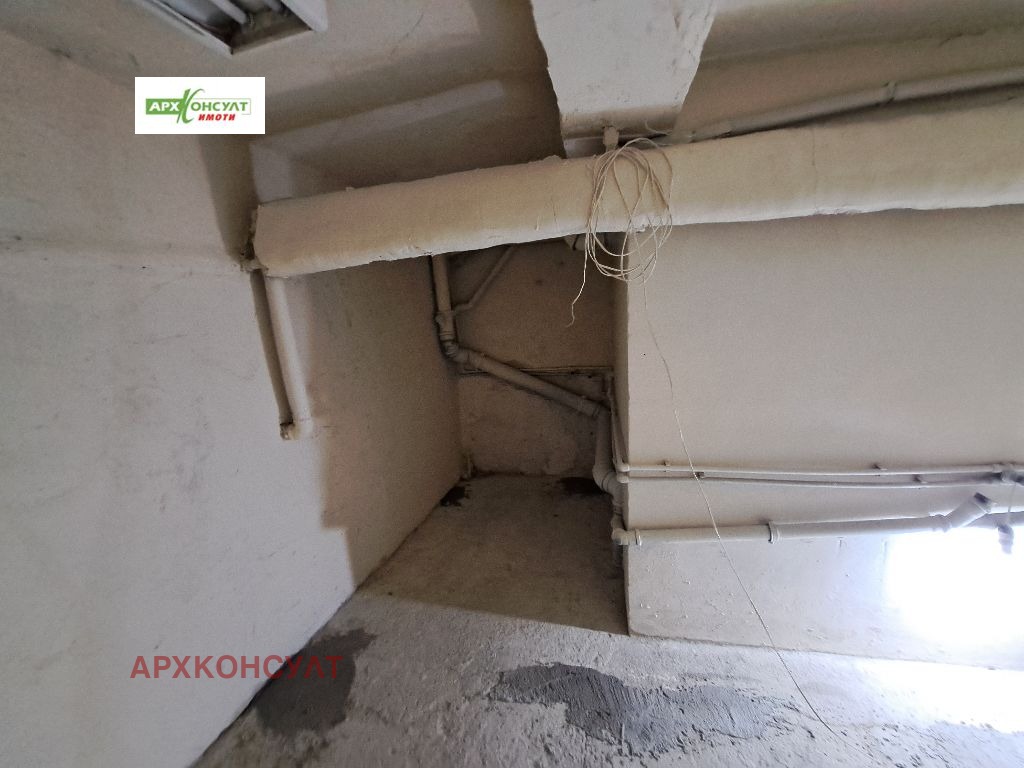 Дава под наем МАГАЗИН, гр. София, Център, снимка 12 - Магазини - 54753257