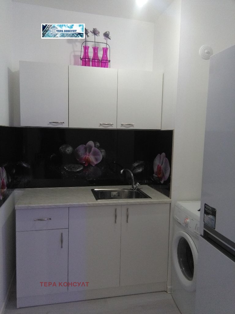 Дава под наем 3-СТАЕН, гр. Плевен, Идеален център, снимка 10 - Апартаменти - 52823555