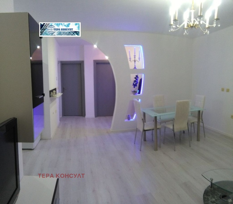 Дава под наем 3-СТАЕН, гр. Плевен, Идеален център, снимка 3 - Апартаменти - 52823555