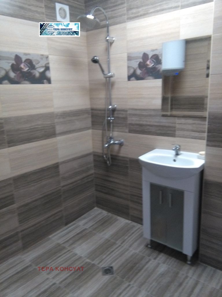 Дава под наем 3-СТАЕН, гр. Плевен, Идеален център, снимка 4 - Апартаменти - 52823555