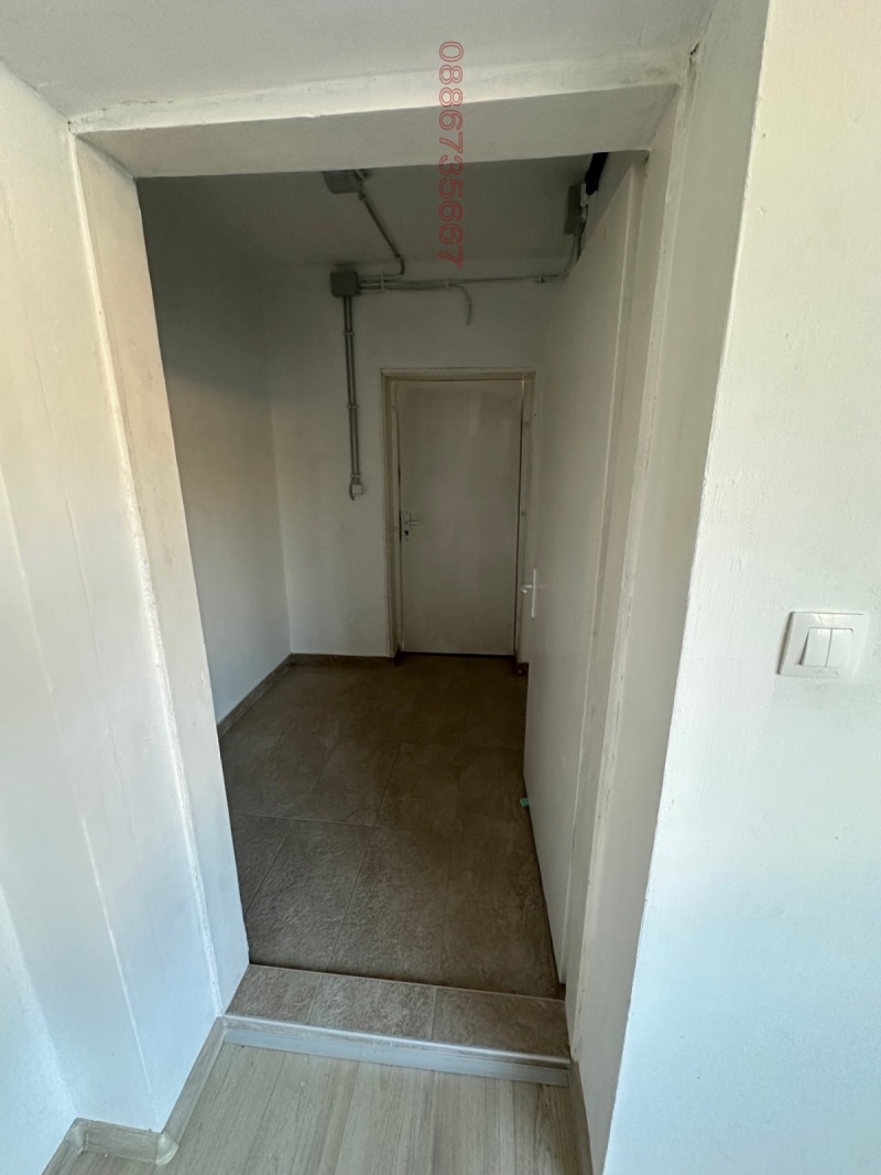 Дава под наем СКЛАД, гр. Варна, Изгрев, снимка 11 - Складове - 53045095