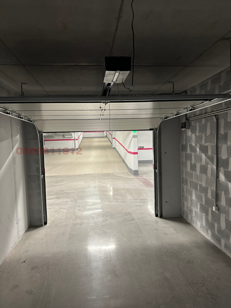 Kiadó  Garázs Sofia , Krastova vada , 21 négyzetméter | 62531049 - kép [4]