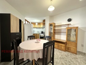 3-стаен град Велико Търново, Колю Фичето