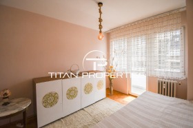 ���� ��� ���� 3-����� | Imot.bg � ����� ������ 12