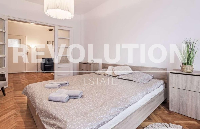 De inchiriat  2 dormitoare Varna , Țentâr , 100 mp | 29904994 - imagine [6]