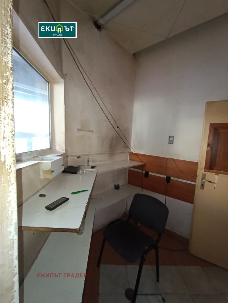 Дава под наем МАГАЗИН, гр. Варна, Център, снимка 3 - Магазини - 53232475