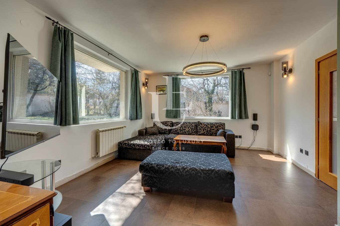 Дава под наем КЪЩА, гр. София, Симеоново, снимка 2 - Къщи - 53955640