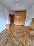 Под наем 3-СТАЕН, град София, Гео Милев • 900 € • 32012803 — Holmes.bg