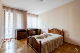 ���� ��� ���� 4-����� | Imot.bg � ����� ������ 14