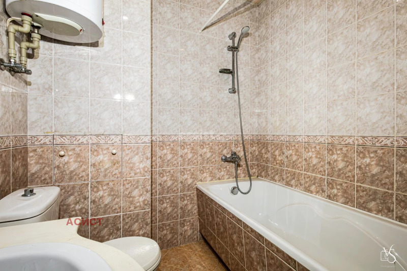 Дава под наем 4-СТАЕН, гр. София, Стрелбище, снимка 16 - Апартаменти - 53159899