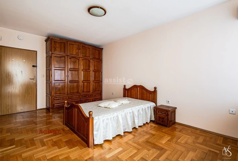 Дава под наем 4-СТАЕН, гр. София, Стрелбище, снимка 12 - Апартаменти - 53159899