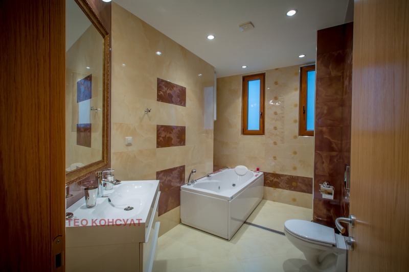 Дава под наем 3-СТАЕН, гр. София, Център, снимка 7 - Апартаменти - 53031767