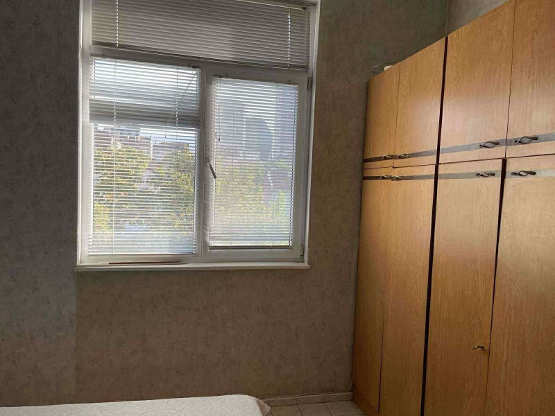 Do wynajęcia  1 sypialnia Sofia , Centar , 60 mkw | 83084230 - obraz [9]