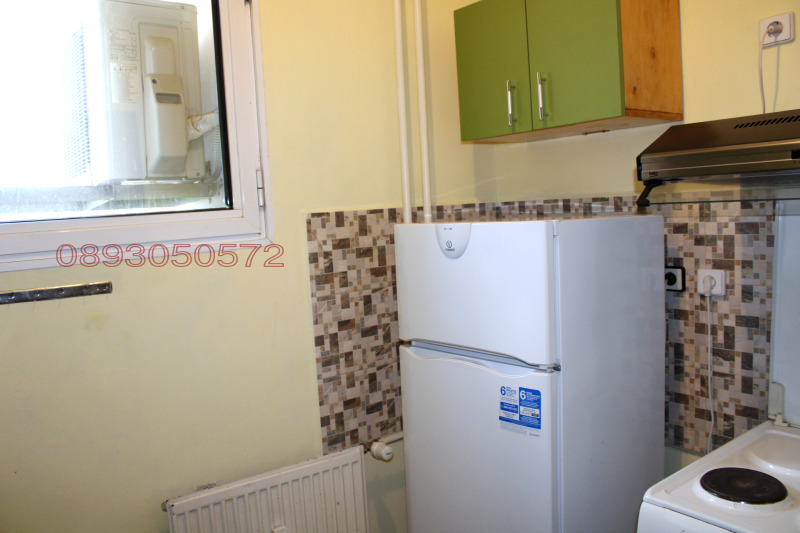 Дава под наем 1-СТАЕН, гр. София, Света Троица, снимка 9 - Апартаменти - 53279782