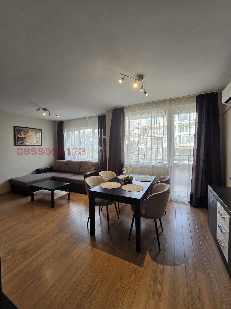 Дава под наем 3-СТАЕН, гр. София, Гоце Делчев