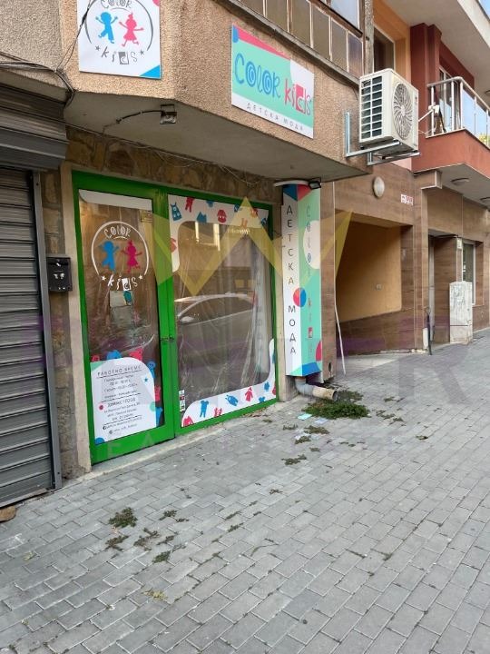 De inchiriat  Birou Varna , Liatno cino Traciia , 18 mp | 27149921 - imagine [5]
