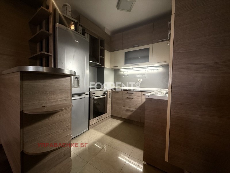 Дава под наем 3-СТАЕН, гр. София, Иван Вазов, снимка 2 - Апартаменти - 54250082