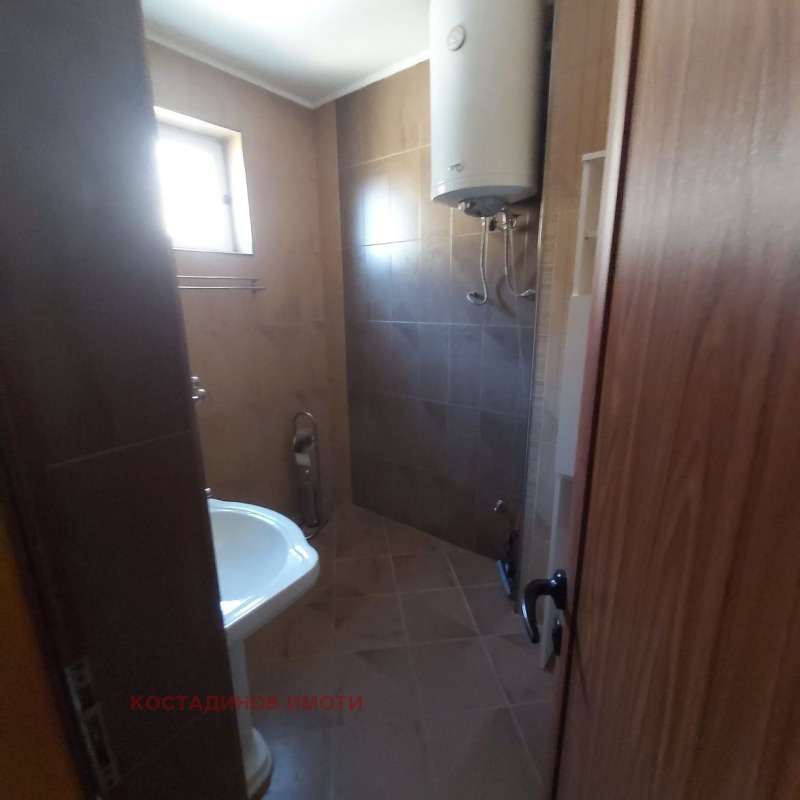 A louer  Étage de la maison Plovdiv , Kamenitsa 1 , 110 m² | 48418490 - image [8]