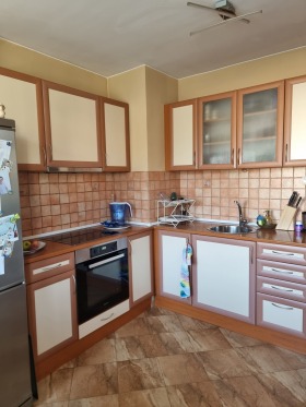    3- | Imot.bg    8