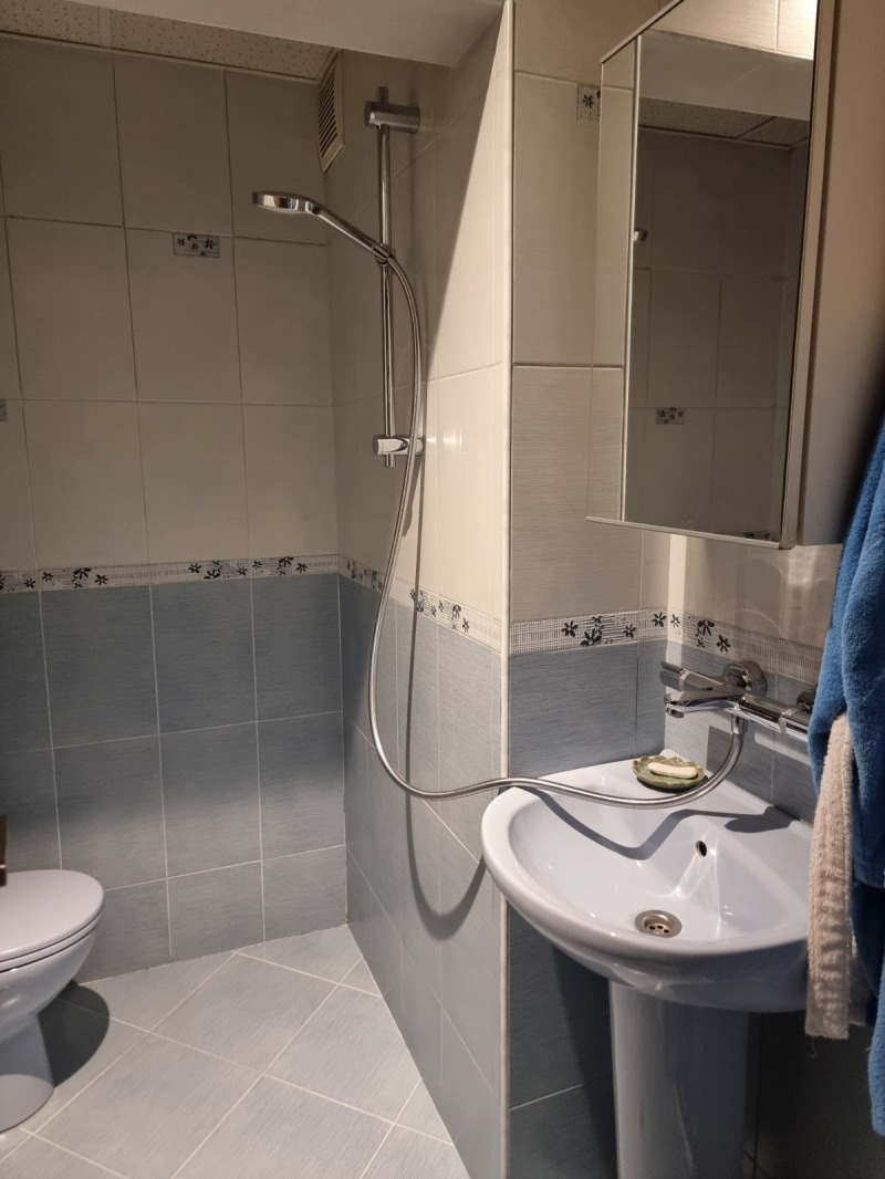 Vuokrattavana  2 makuuhuonetta Sofia , Mladost 4 , 101 neliömetriä | 12948897 - kuva [10]