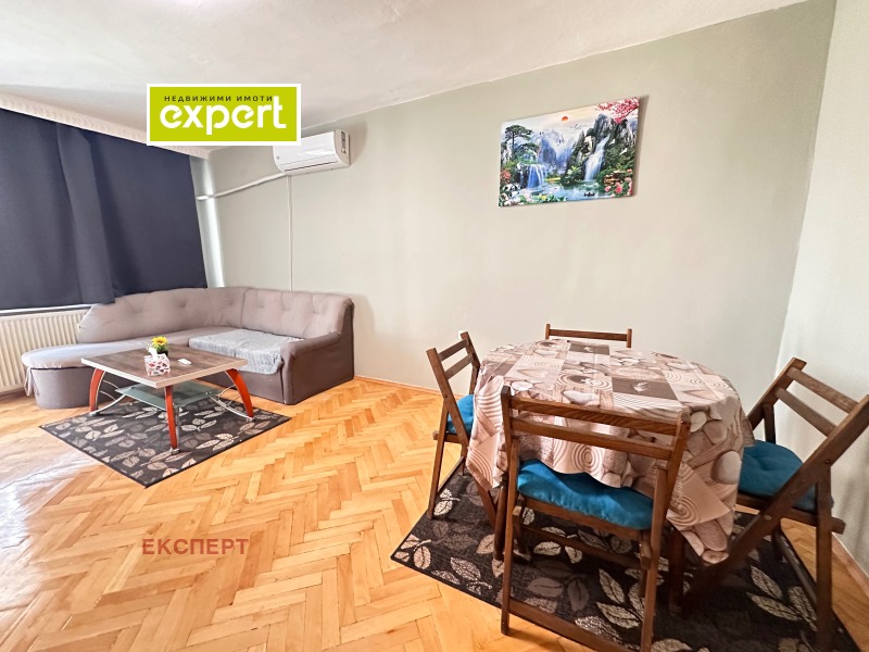 Zu vermieten  1 Schlafzimmer Plewen , Schirok zentar , 65 qm | 93991582 - Bild [2]