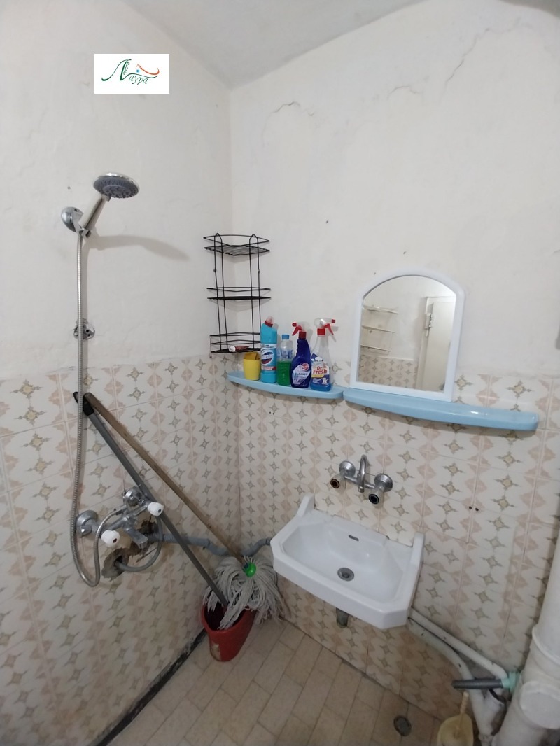 Дава под наем  2-стаен град Шумен , Тракия , 78 кв.м | 88230994 - изображение [4]