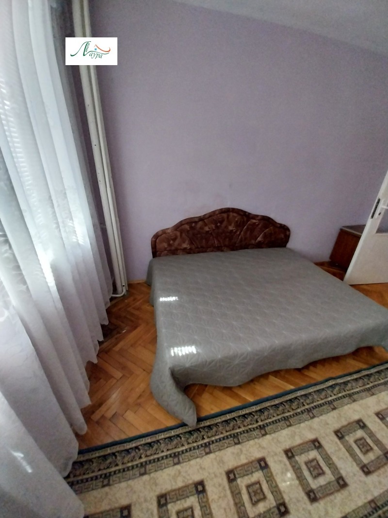 Дава под наем  2-стаен град Шумен , Тракия , 78 кв.м | 88230994 - изображение [5]