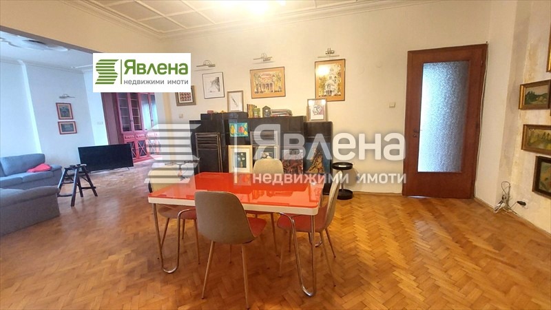 K pronájmu  3 ložnice Sofia , Centar , 130 m2 | 10163523