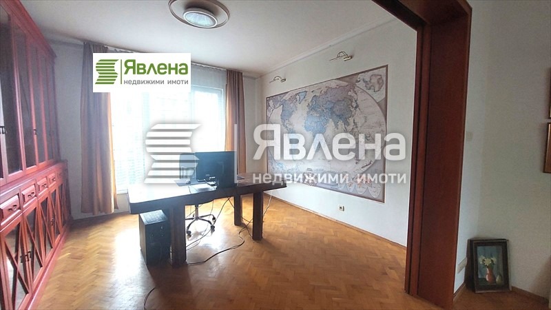 K pronájmu  3 ložnice Sofia , Centar , 130 m2 | 10163523 - obraz [6]