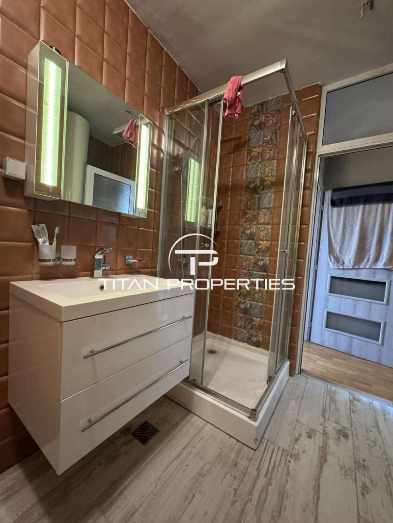 Дава под наем 3-СТАЕН, гр. Варна, Център, снимка 9 - Апартаменти - 53453795