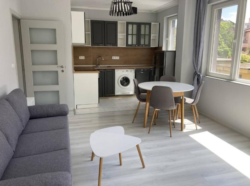 Para alugar  1 quarto Plovdiv , Centar , 65 m² | 60979371 - imagem [2]