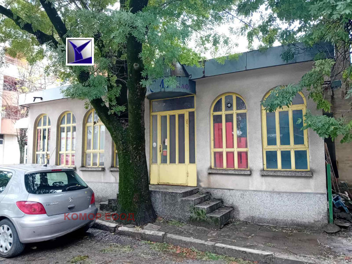 В оренду  Магазин Русе , Център , 50 кв.м | 64682518