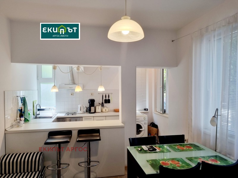 Издаје се  1 спаваћа соба Варна , Грацка махала , 65 м2 | 36814111 - слика [4]