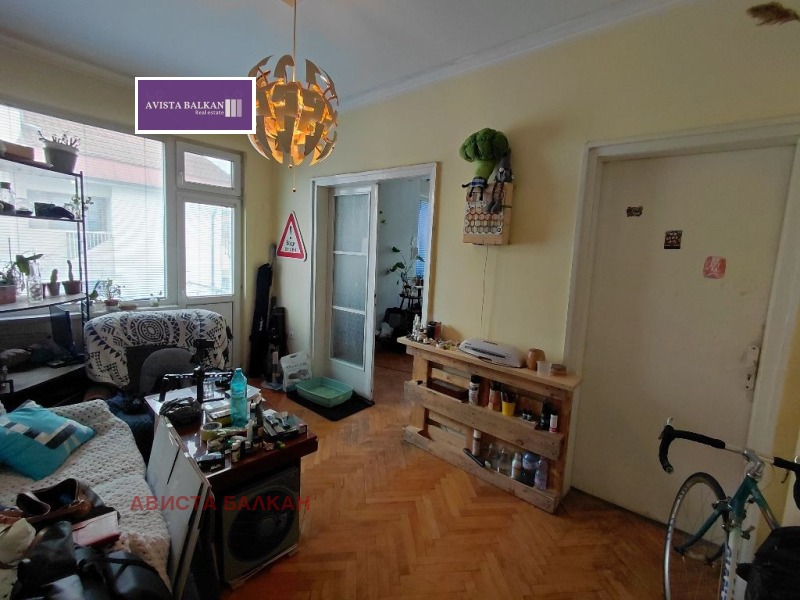 Дава под наем 3-СТАЕН, гр. София, Център