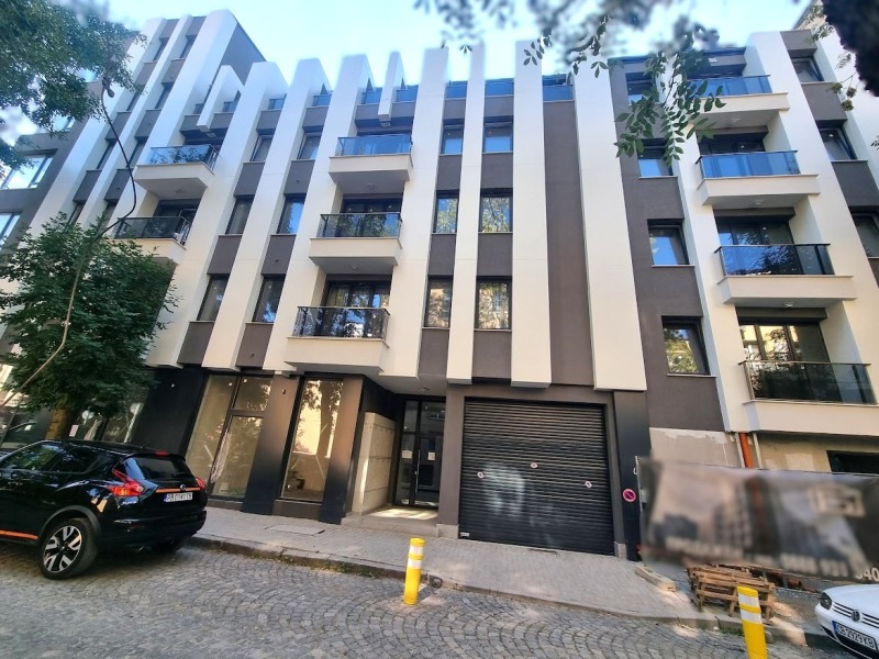 Дава под Наем ПАРКОМЯСТО в град Перник, Рено - 15 кв.м / 77 € » 150.60 лв., АКСЕНТ КОНСУЛТ