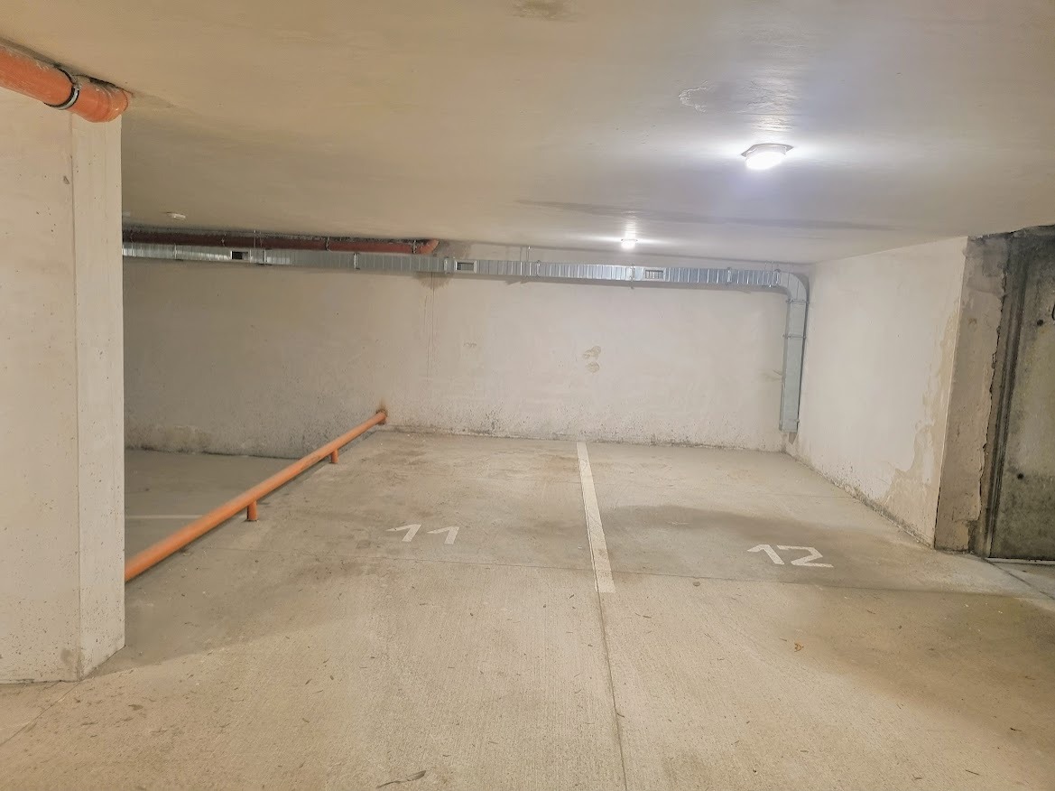 Дава под Наем ПАРКОМЯСТО | Imot.bg — изображение 2