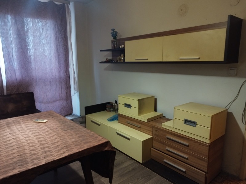 Zu vermieten  1 Schlafzimmer Ruse , Zentar , 60 qm | 26036195 - Bild [2]