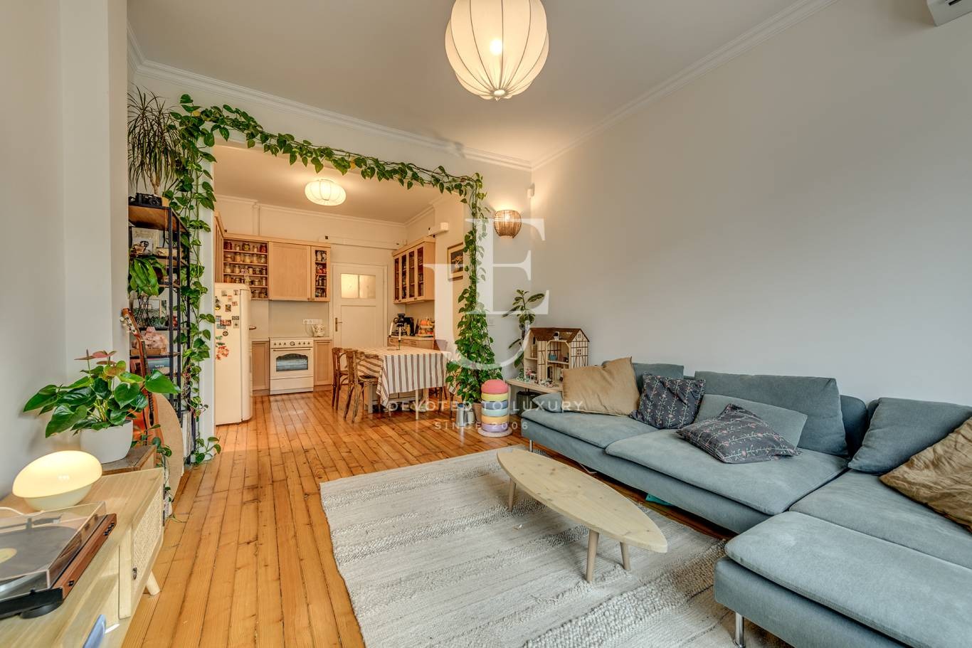 Дава под наем 3-СТАЕН, гр. София, Център, снимка 2 - Апартаменти - 54133584