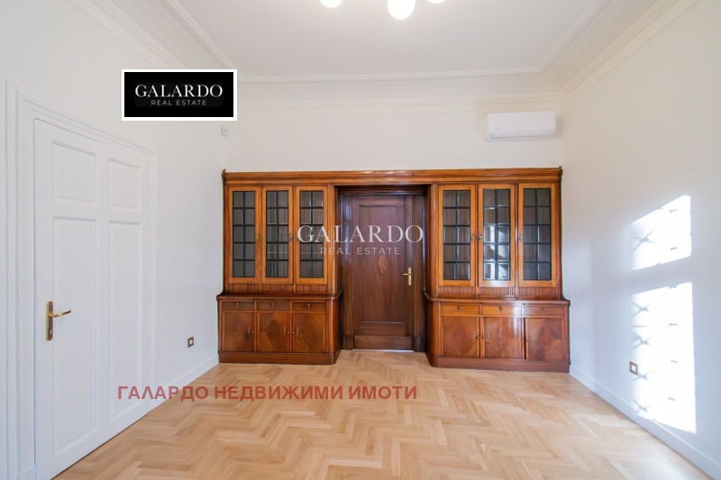 Дава под наем КЪЩА, гр. София, Център, снимка 6 - Къщи - 53147343