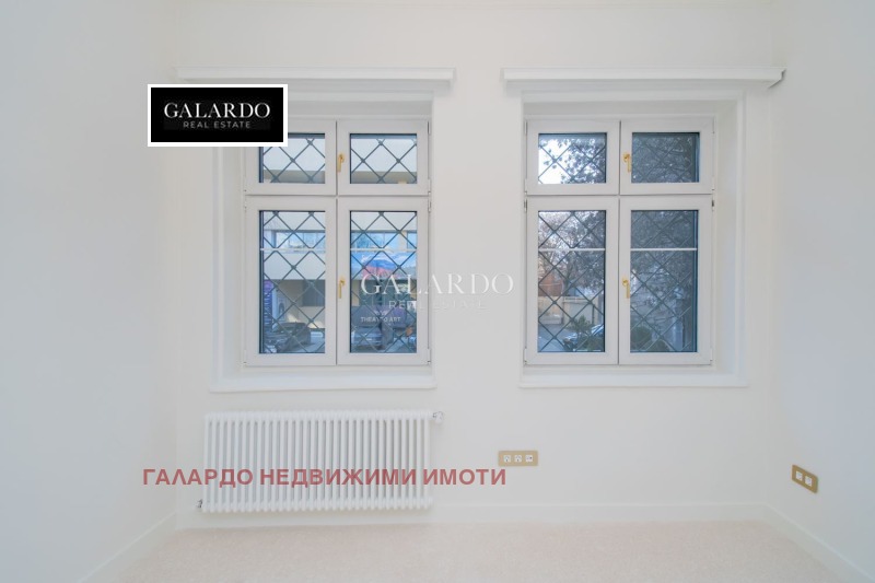 Дава под наем КЪЩА, гр. София, Център, снимка 3 - Къщи - 53147343