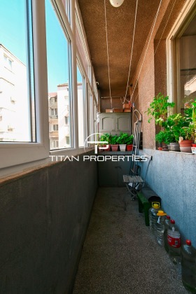 ���� ��� ���� 3-����� | Imot.bg � ����� ������ 13